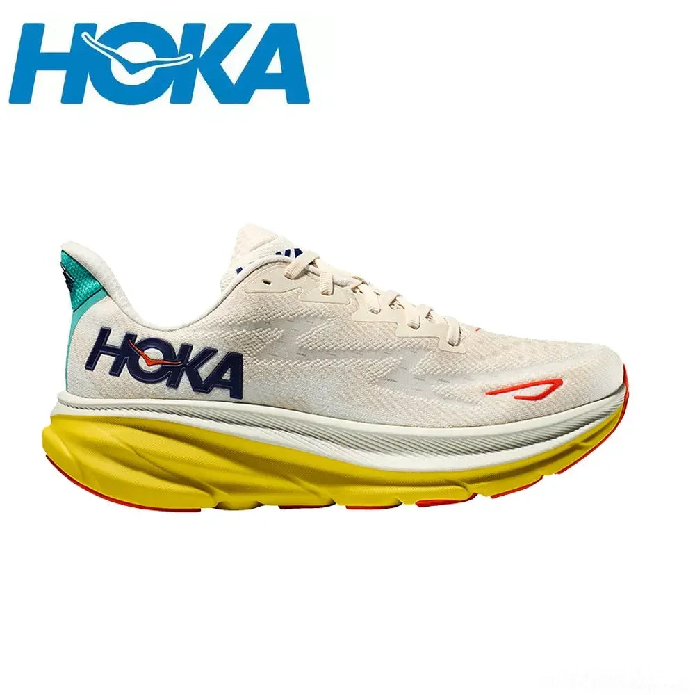  Hoka One One