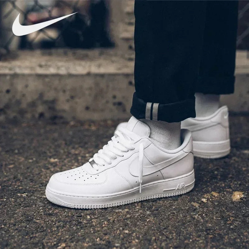 Nike Air Force 1 07 Shoes