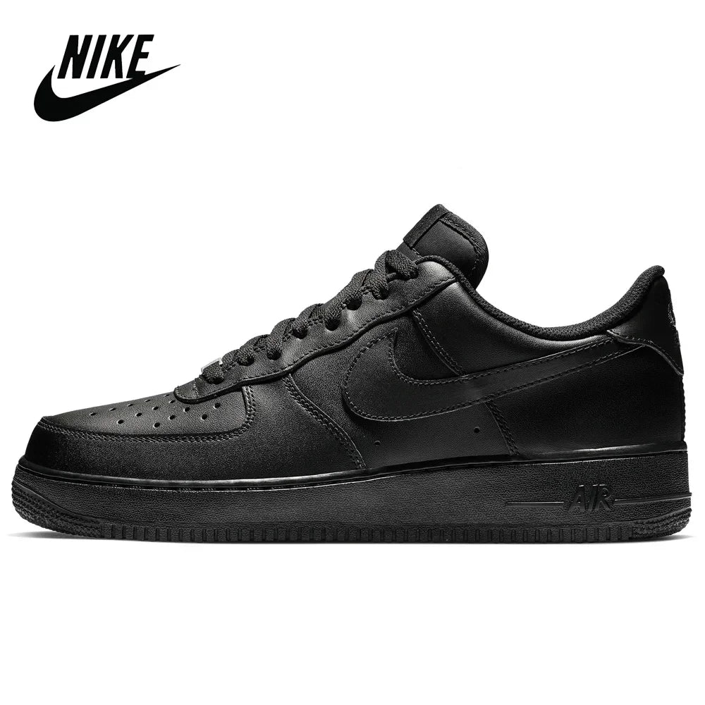 Nike Air Force 1 07 Shoes