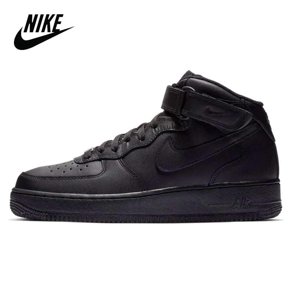 Nike Air Force 1 07 Shoes