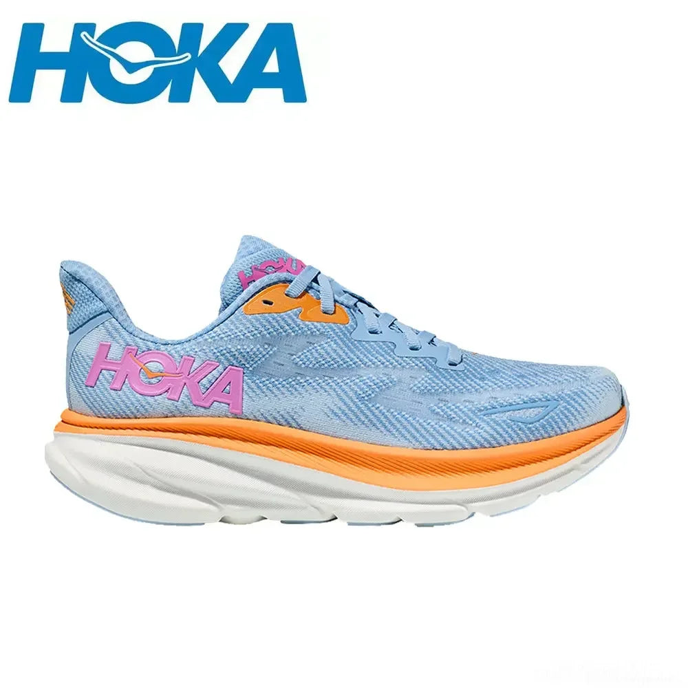  Hoka One One